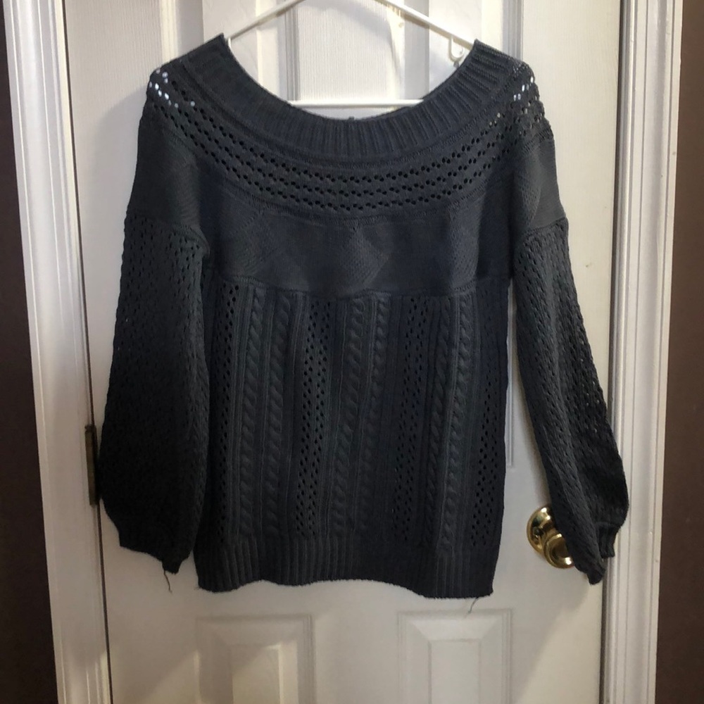 ✨4 for $25✨ Grey boat neck sweater